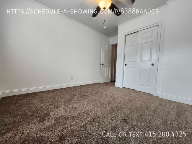 Building Photo - Beautifully renovated 3-bedroom, 2-bath ho...