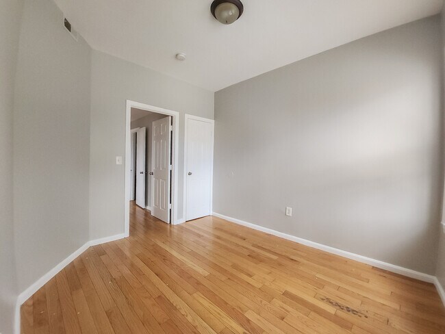 Building Photo - 117 Townsend St