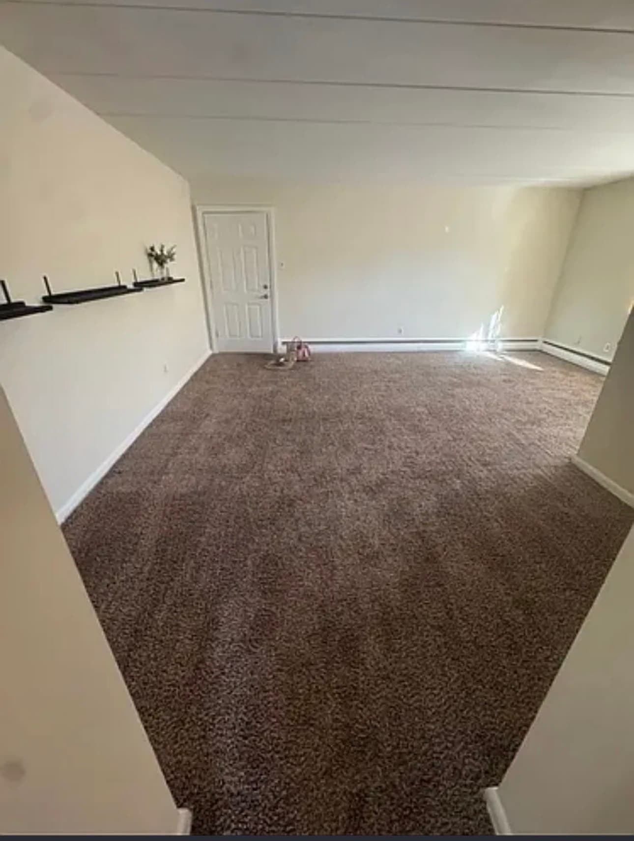 Building Photo - 216 N Monroe St