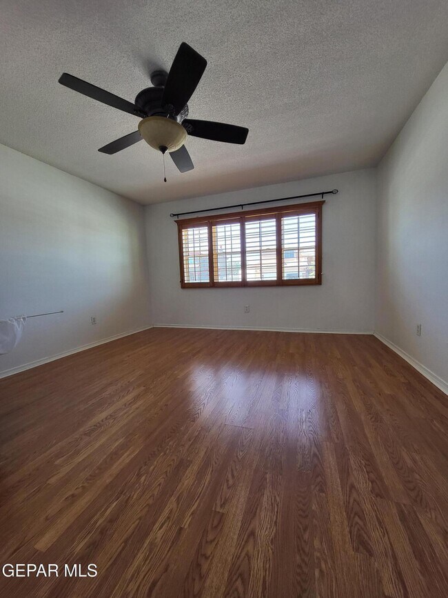 Building Photo - 2992 Tierra Limon Dr
