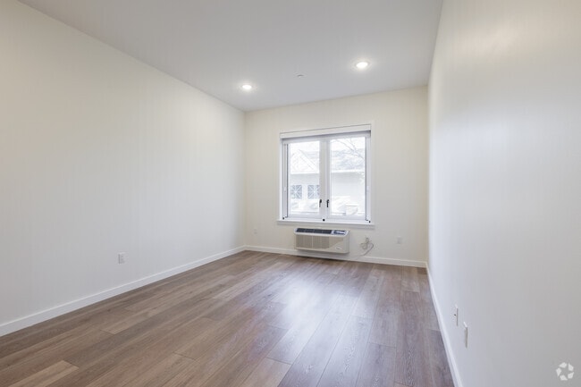 2BR, 2BA - 1,114SF - Bedroom - Gabriel Luxury Apartments-Call for details!