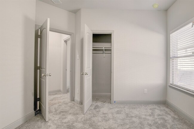 Building Photo - 7821 Cypress Dr