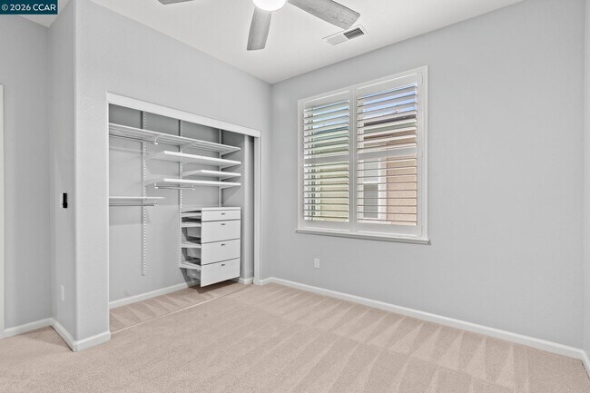 Building Photo - 3927 Hidden Grove Ln
