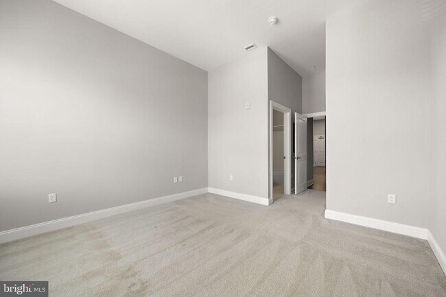 Building Photo - 4500 Limestone Rd