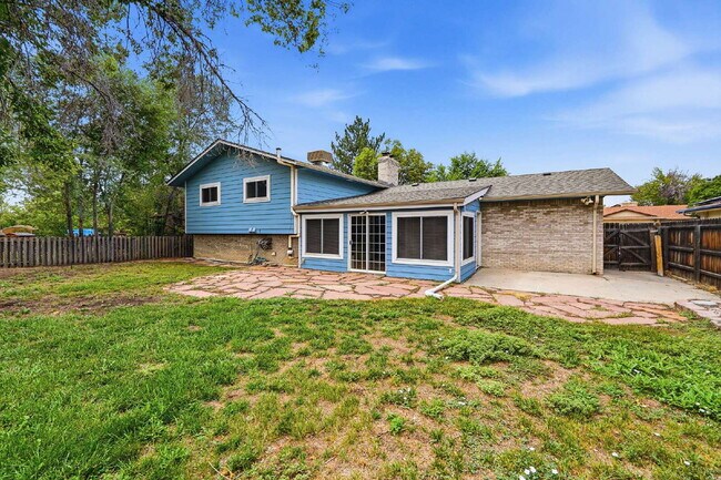 Building Photo - $3,195.95 - 4 Bed, 3 Bath Home in Thornton with Sun Room, Finished Basement & Fenced Backyard