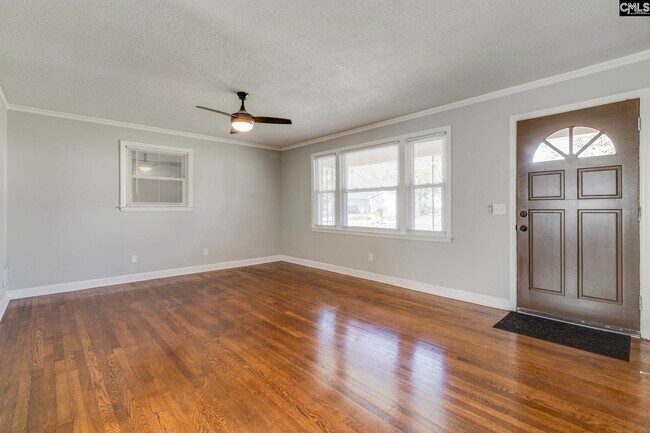 Building Photo - 7712 Burdell Dr