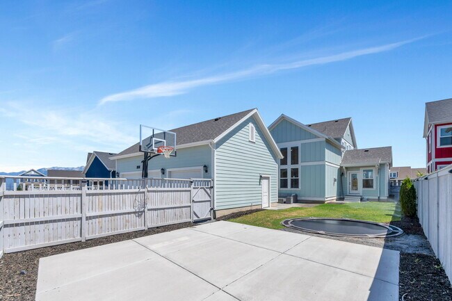 Building Photo - 6258 W Copper Hawk Dr