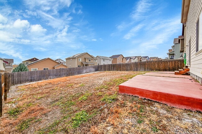 Building Photo - $2,100 - 4 Bed, 3.5 bath Home in Fountain with Central AC and Fenced in Yard!
