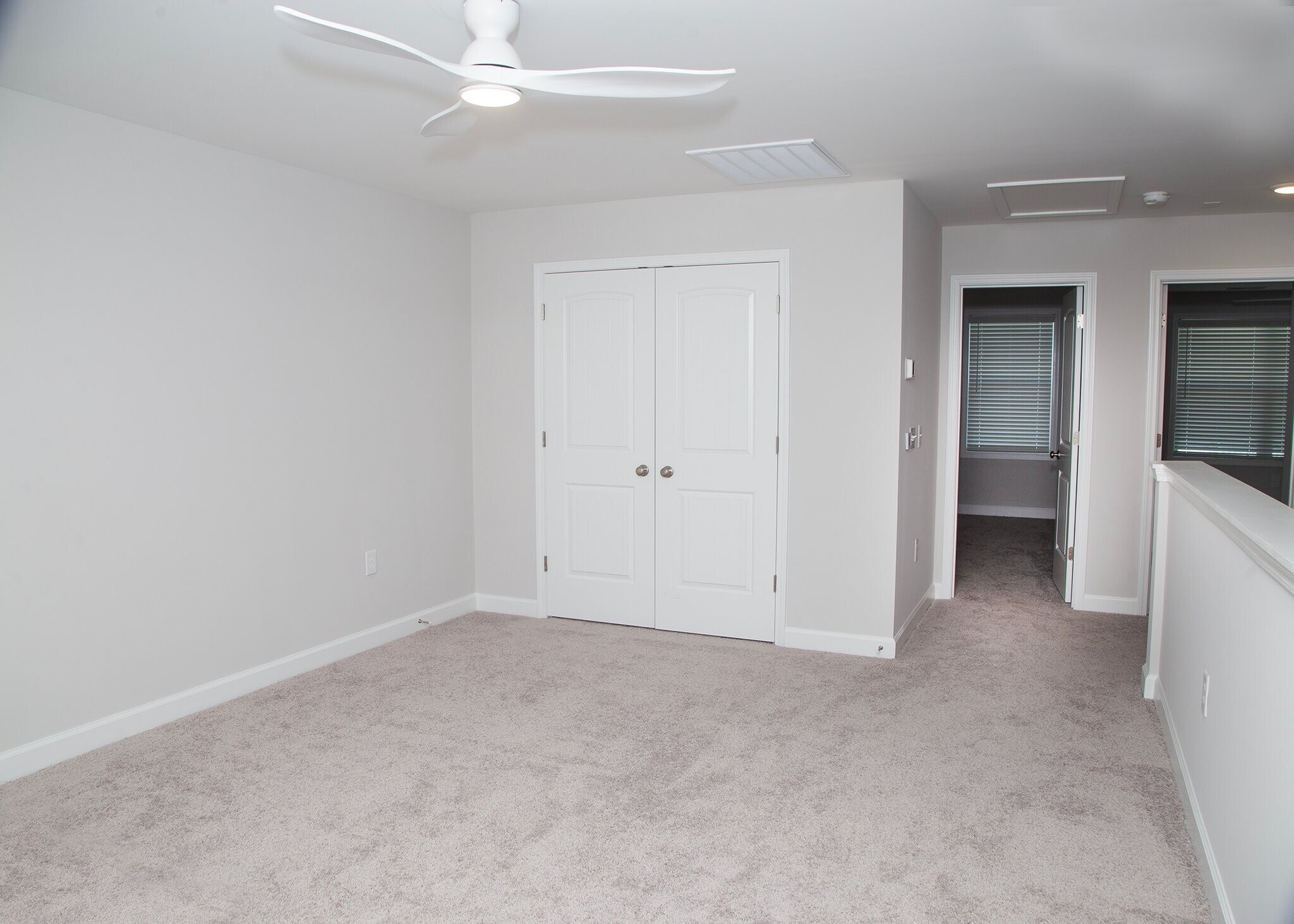 Building Photo - 225 Cline Wy