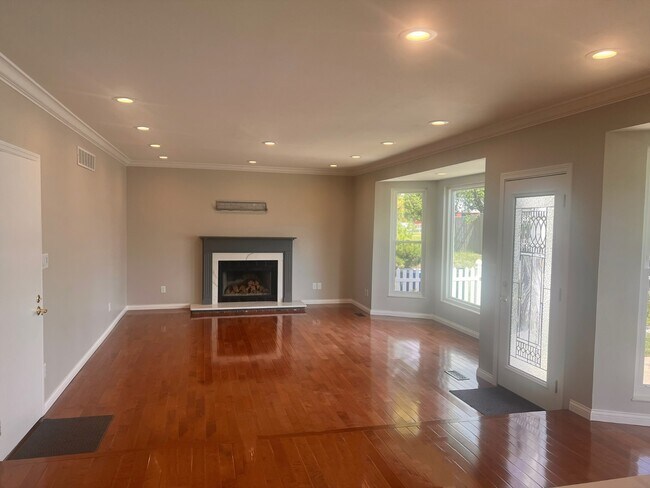 Family Room - 12790 Polo Parc Dr