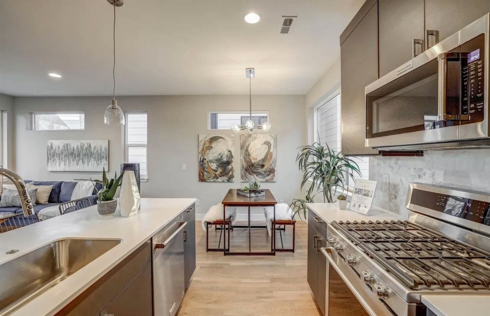 Building Photo - 3816 Zenobia St