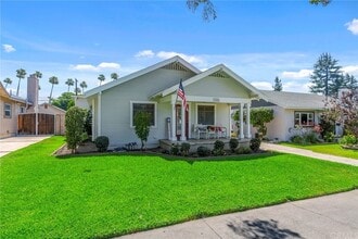 Building Photo - 926 N San Gabriel Ave