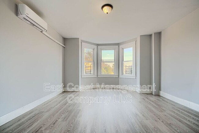 Building Photo - 2878 Harford Rd