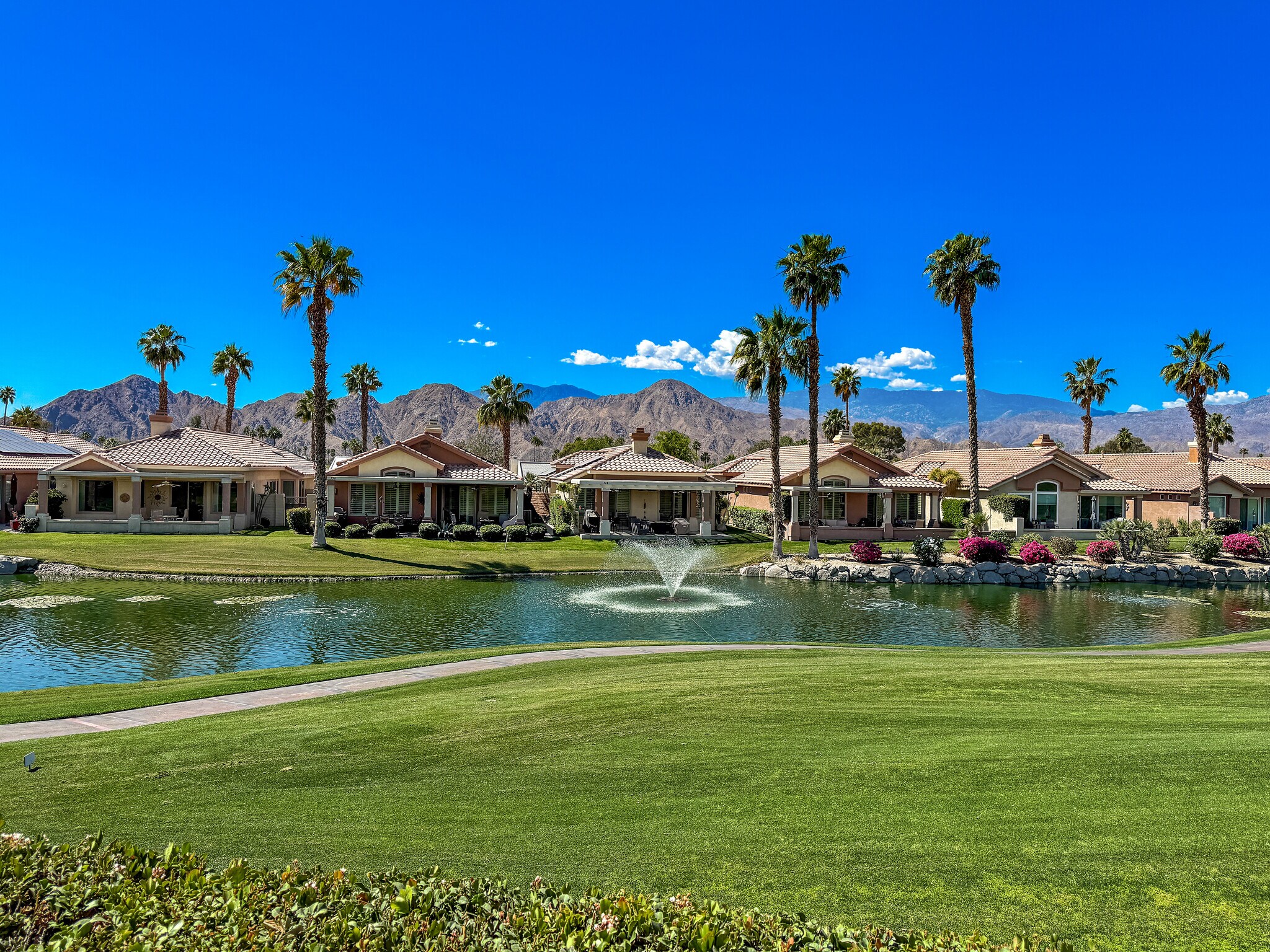 Building Photo - 76747 Minaret Way