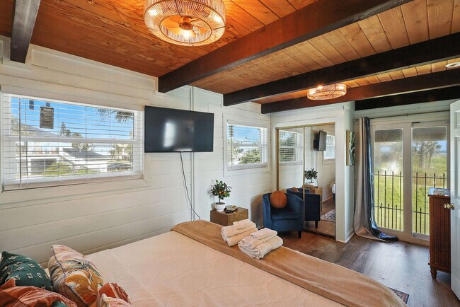 Building Photo - 62 Ocean St