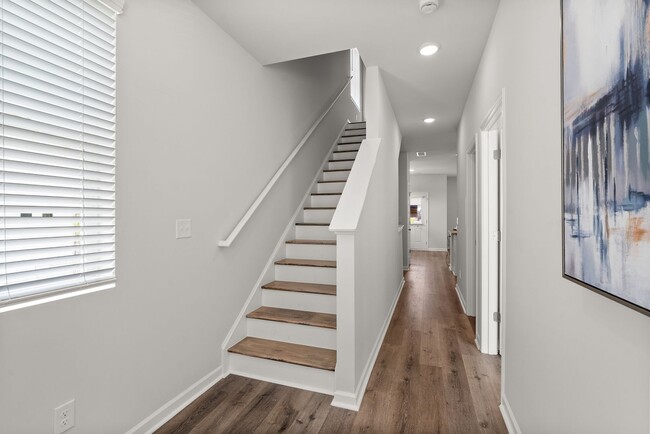 Building Photo - Brand New 3 Bedroom Townhome in Atlanta!