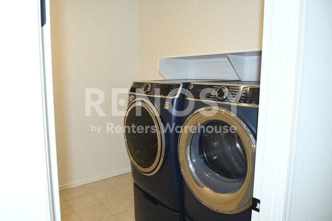 Building Photo - 2700 N 216th Ave