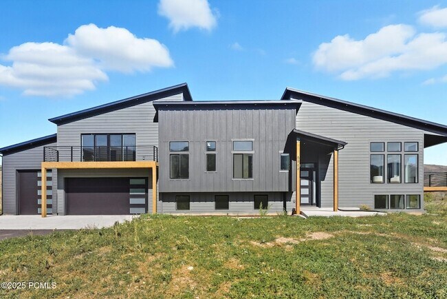 Building Photo - 5866 N Fork Rd