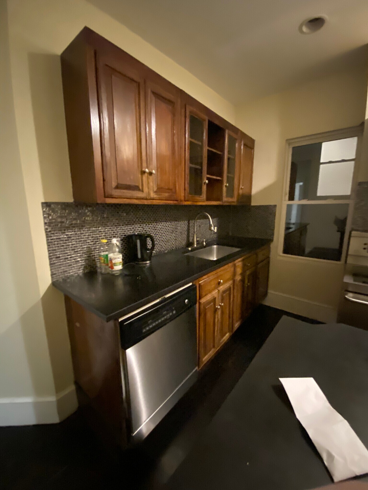 Building Photo - 9 Chilcott Pl