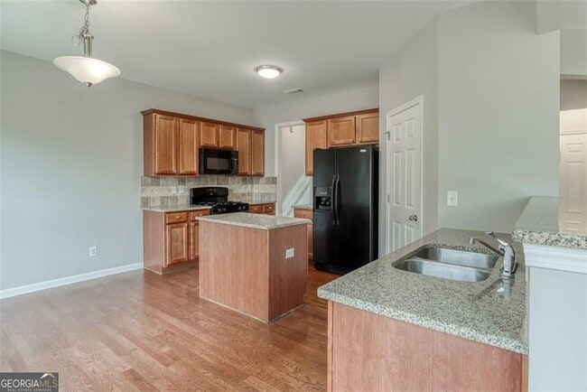 Building Photo - 325 Brynfield Pkwy