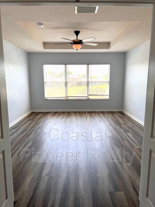 Building Photo - 11404 Misty Isle Ln