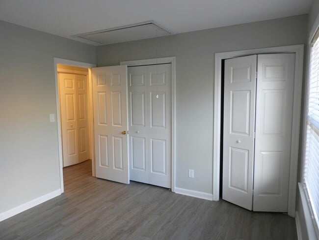 Building Photo - 1146 Mill Park Dr