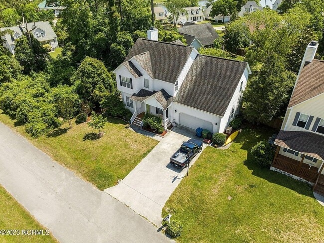 Building Photo - 1010 Meridian Dr
