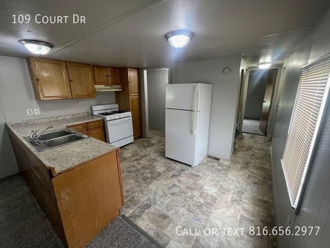 Building Photo - 109 Court Dr