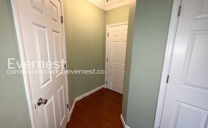 Building Photo - 701 Cobblestone Blvd