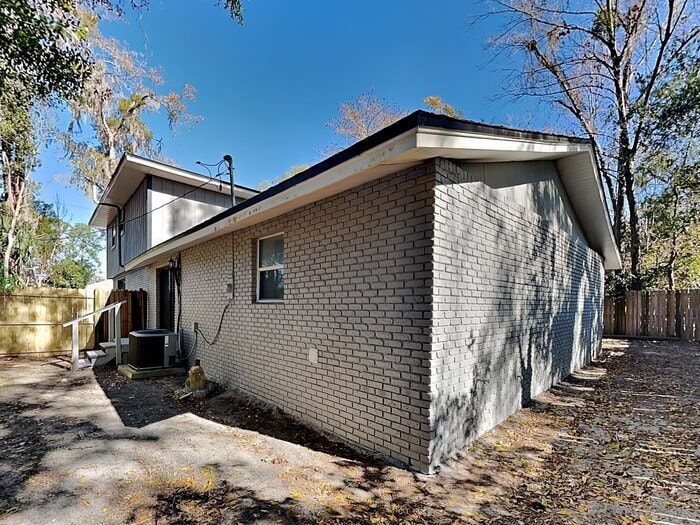 Building Photo - 1111 North St