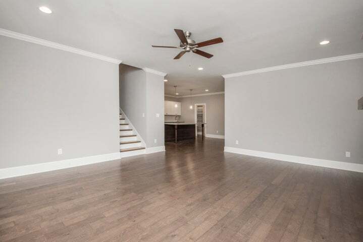 Building Photo - 481 Chapel Grove Ln