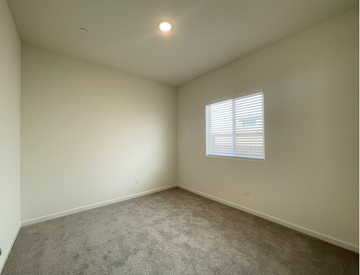 Building Photo - 4211 Candle Ct