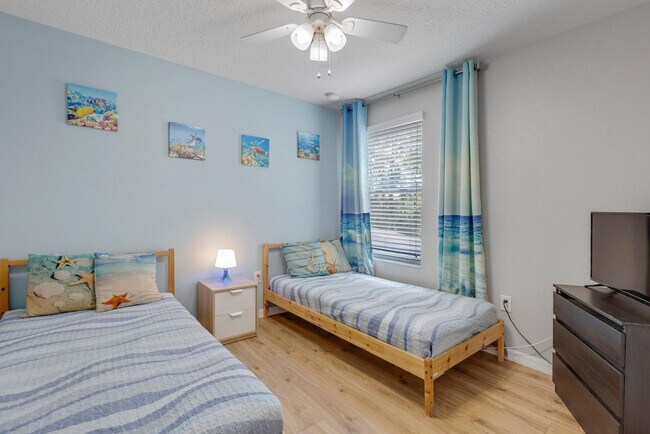 Building Photo - 620 Orange Cosmos Blvd