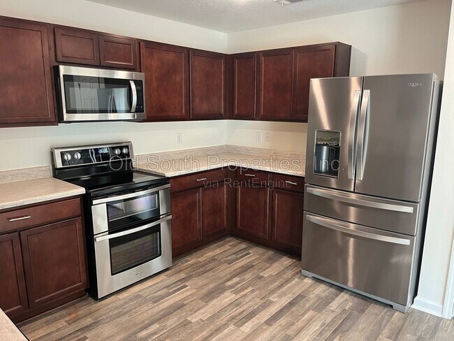 Building Photo - 8772 Schooner Ln