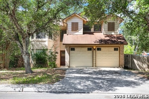 Building Photo - 13802 Cypress Hollow Dr