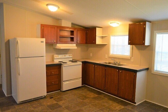 Building Photo - 2727 Bettis Tribble Gap Rd