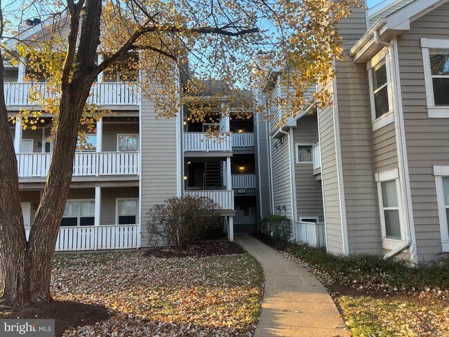 Building Photo - 14314 Climbing Rose Way