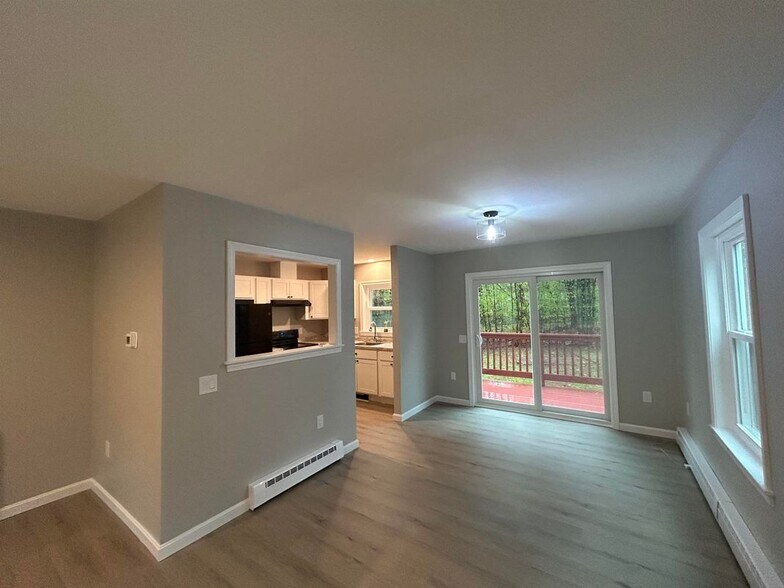 Building Photo - 61 Lovewell Pond Rd