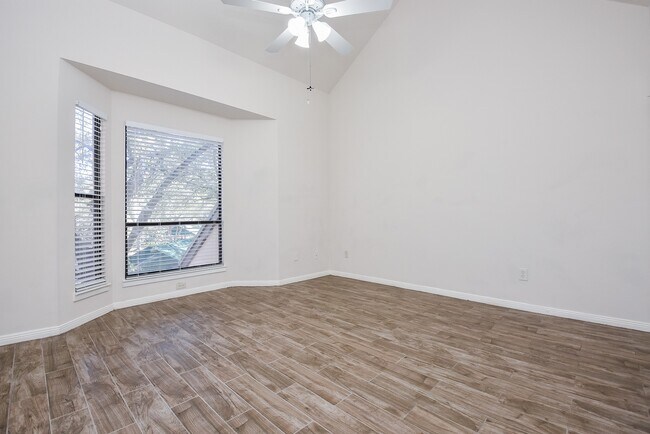 Building Photo - 4144 Greystone Way