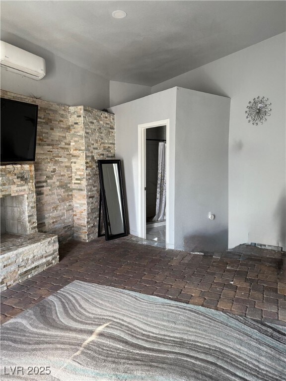 Building Photo - 5956 Vizzi Ct