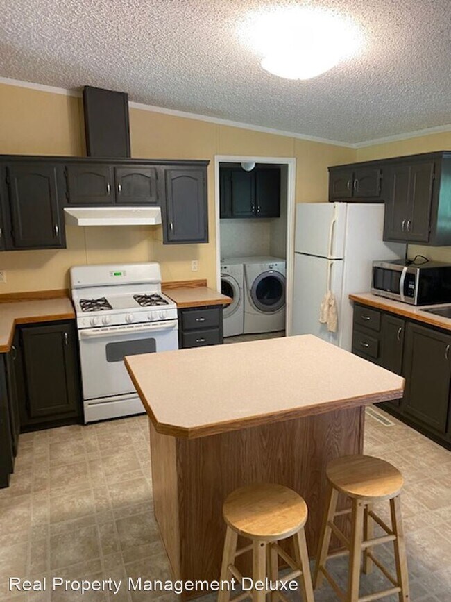 Building Photo - 3 br, 2 bath House - 28673 County Road 66