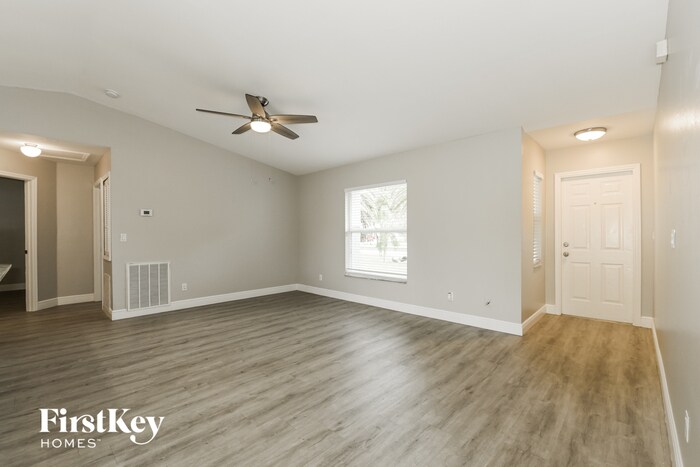 Building Photo - 161 Kamal Pkwy