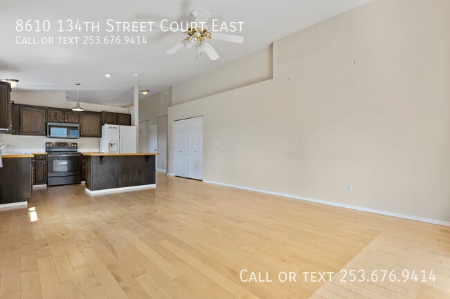 Building Photo - 8610 134th St Ct E