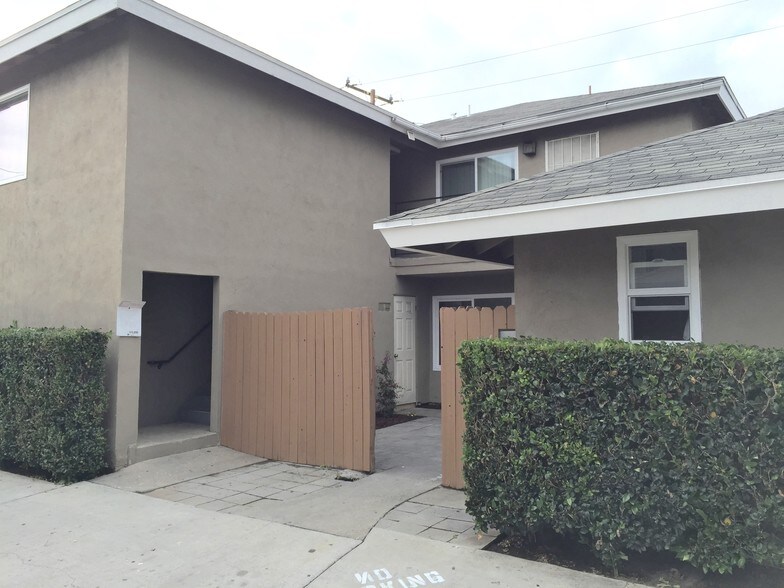 Building Photo - 15551 Boleyn Cir