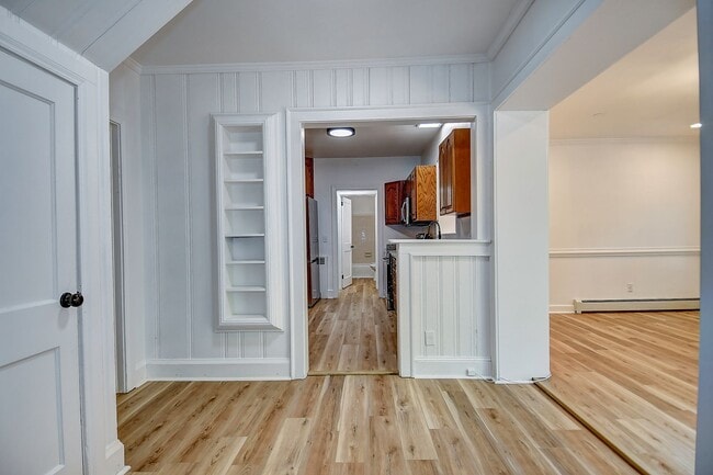 Building Photo - FOR RENT- PORTSMOUTH!