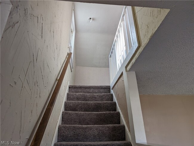 Building Photo - 56 Marion Ave