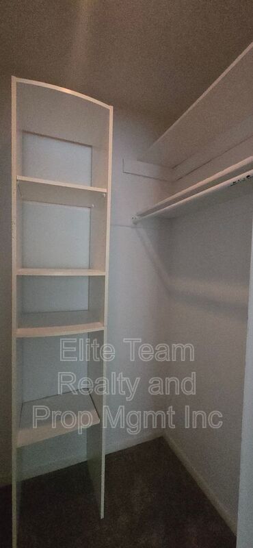 Building Photo - 3001 Heathstead Place