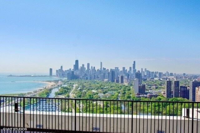 Building Photo - 2800 N Lake Shore Dr