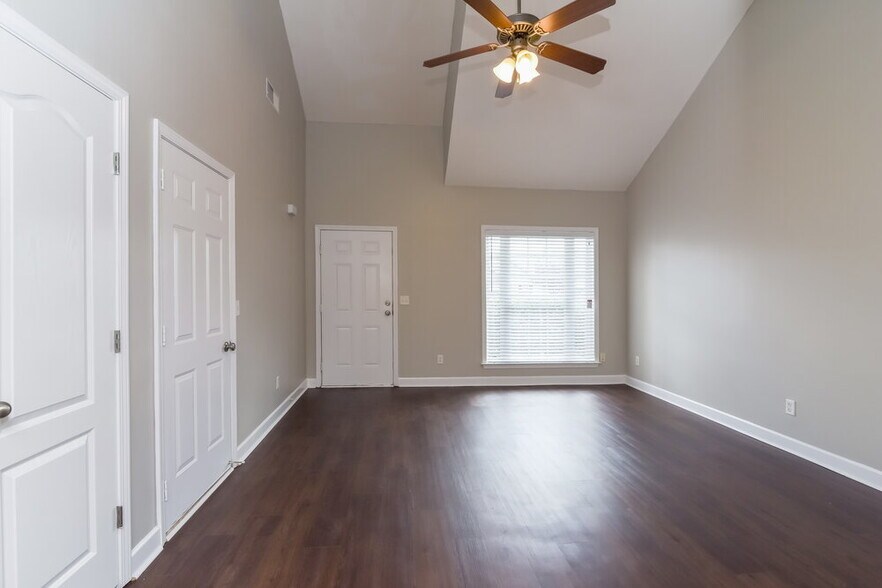 Building Photo - 1612 Allston Dr