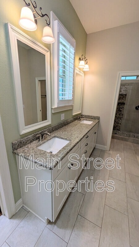 Building Photo - 10692 Squall Line Rd